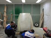 Application of the resin on bottom parts